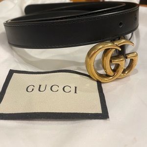 Leather Gucci belt with Double G buckle